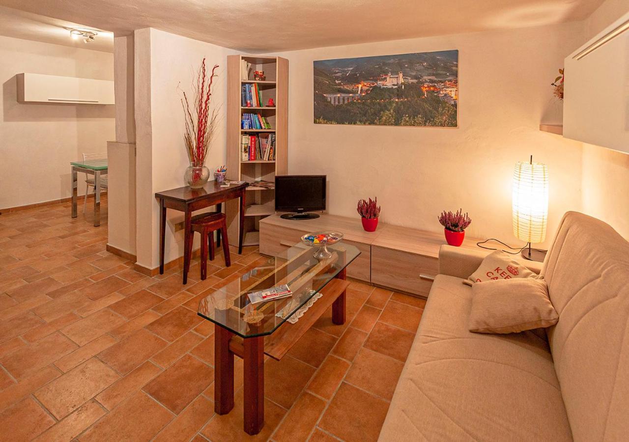 Casa In Zona Strategica Apartment Spoleto Luaran gambar
