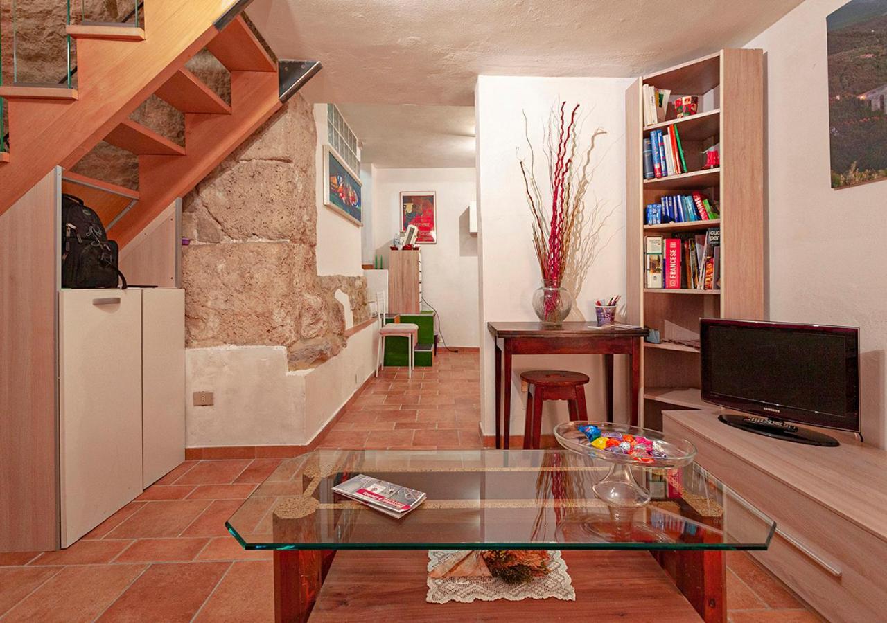Casa In Zona Strategica Apartment Spoleto Luaran gambar